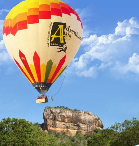 Hot air ballooning across Sri Lanka since 2003, the most experienced, the biggest fleet of balloons and team of pilots....simply, the best...
