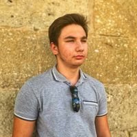 CorentinLQX's profile picture. Lycéen de Montpellier en Réseau Informatique
