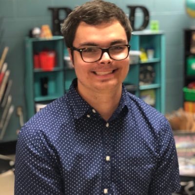 🍎 5th Grade Teacher • 📍NC • 🏈🏀 Football & Basketball Statistician • @PCS_NC TOY ‘22-23