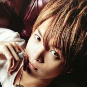 saa_piyopiyo's profile picture. 玉森裕太＊東京＊玉森くんを常に甘やかす、いい大人なくせに万年デレ期な横尾世代← リプで一言いただければフォロバさせていただきます♡ニカ玉大好物(*´-`) 2024年＊大阪 1/21代々木 2/15 東京 7/5 7/6 7/7 名古屋 9/8 NEXT ららアリ6/21 横アリ8/10 8/11