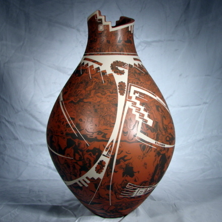 Since 1985 we are trading Mata Ortiz ollas to all the world... Juan Quezada is the most representative and he begin The Renaissance of this ancient art.