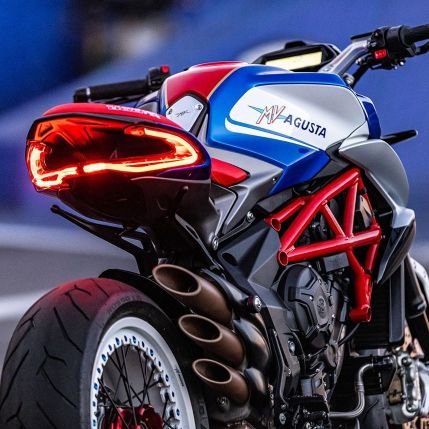 8urns_0ut's profile picture. 