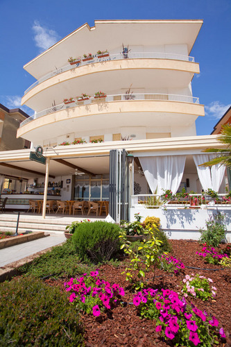 HotelTelenia's profile picture. Nice little Hotel with wonderful view on Jesolo beach, near Venice