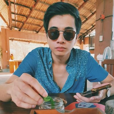 charlswithoutE's profile picture. A tweeting liability & a distressed unicorn

INFP-T