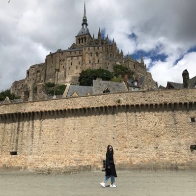 hhyezoo's profile picture. 싱어송라이터 singer-songwriter 잡덕후 다덕후