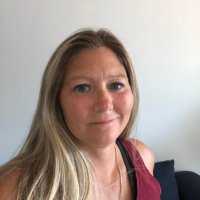 Tracy Taylor (@readingwitht) 's Twitter Profile