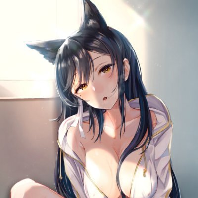 MoeCasts's profile picture. 