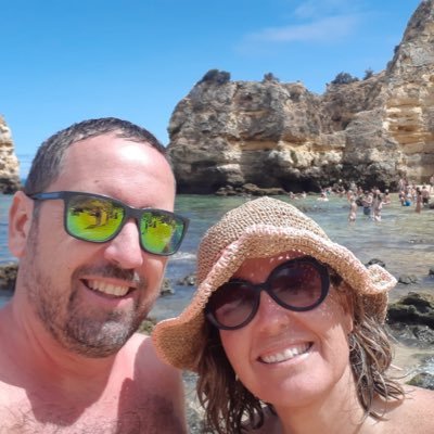 caromarting's profile picture. Profesora de la Universidad de Málaga en el área de Didáctica de las CC. Mamá de Álvaro y de Claudia