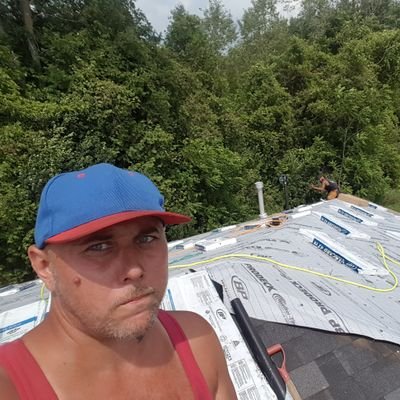 just a roofer who loves gaming