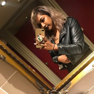 flyinggiraffes_'s profile picture. I can dream no more, I've been chasing all of yours that I've forgotten what it was I wanted, that I want...