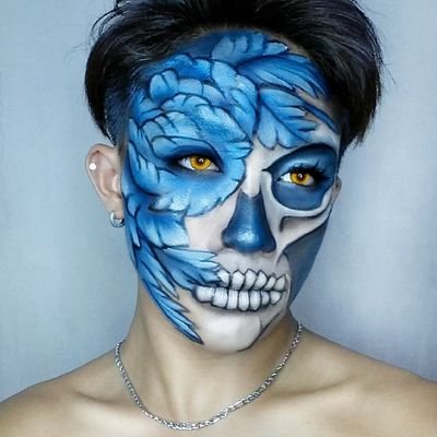 Makeup artist from Philippines
beauty and fashion influencer
business you can dm, text or Pm me.
09667291628👍
Follow me on Ig.Zxxed_cua
fb.Zedinoel Pabelario
