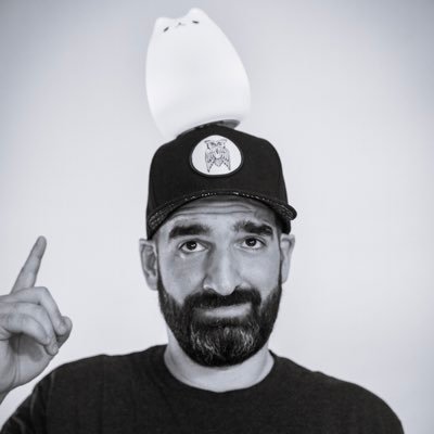 🦄 Consultant Creative Designer · 👾 Maker of Rename it https://t.co/p6QYKHXZCM · 💼 Previously @ Skyscanner, https://t.co/8ONi1x5dix (acquired by Skyscanner), MySpace