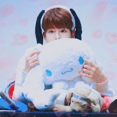 🐶Tiny Seungmin🍈🏳‍🌈(IA,active on petalsofminnieさんのプロフィール画像