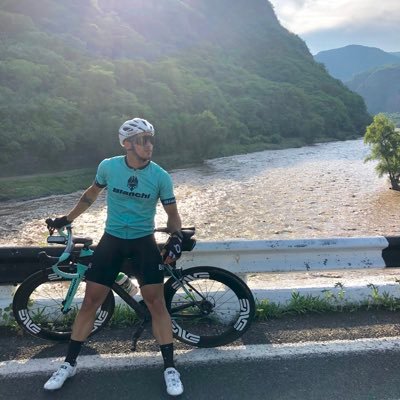 JuanmaVilla22's profile picture. No te rindas, mantente de pie. Recuerda que Dios le da las batallas más difíciles a sus mejores soldados.