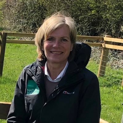 Chief Executive of @NaturalEngland. Passionate about the natural environment and all that it offers to people. Committed to making it better, for everyone.