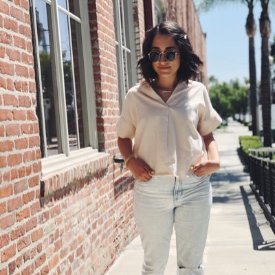 itsellephant's profile picture. fumbling my way through the twenty-somethings #BuckeyeNation