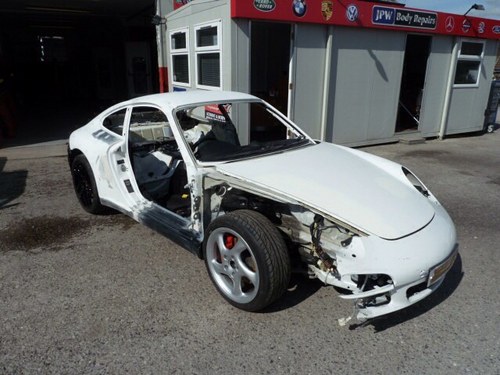 We are one of Cheshire’s leading bodywork repair specialists and can repair and renew anything from the slightly minor to the positively major! 01928 787887