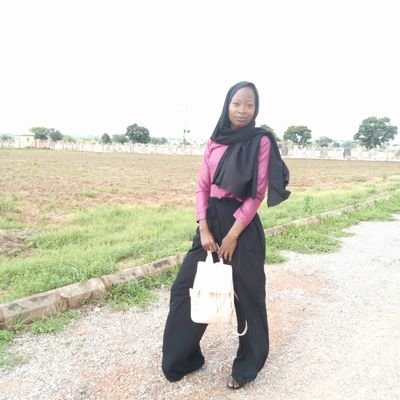 rophyrocks's profile picture. Microbiologist, Fashion designer, 
Novel freak,
Hijabi 🧕, Public speaker, 
Practicing muslimah