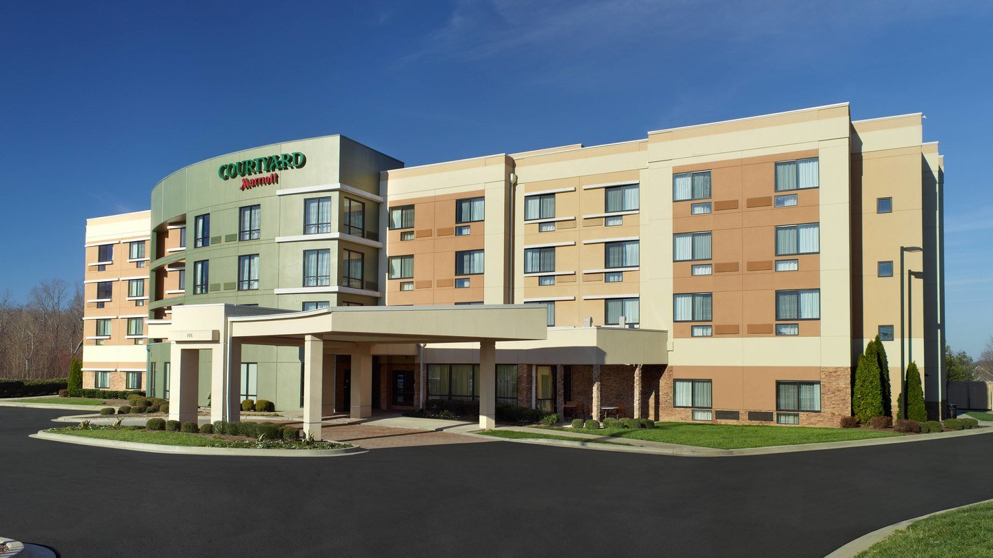 Book Your Stay at One of the BEST Hotels in Clarksville TN, the Courtyard by Marriott in Clarksville, TN.