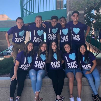 SENIORS Class Official Twitter! Follow us for updates on this school year! 💙💜