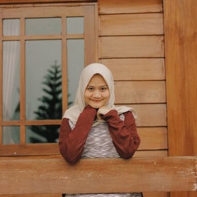 caesavia's profile picture. Couch potato