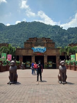 azzero9's profile picture. 