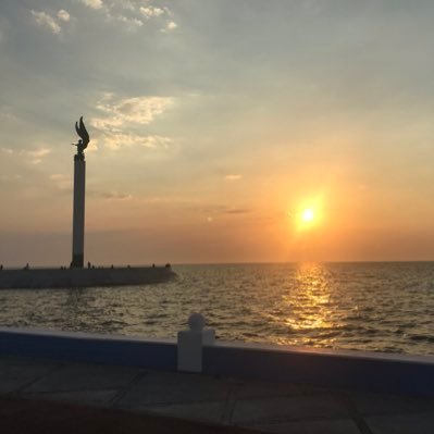 leocamver's profile picture. ahora single