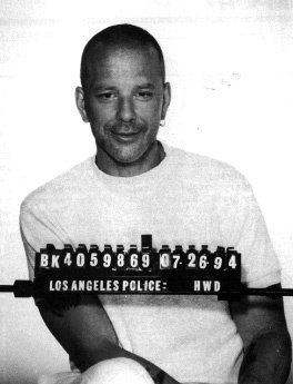 Un_Nir's profile picture. в этом мире я только прохожий.