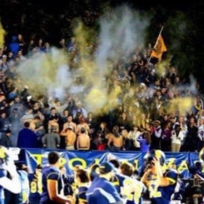 Official Twitter account of the Simsbury High School Trojan Wall. LET’S GET ROWDY!