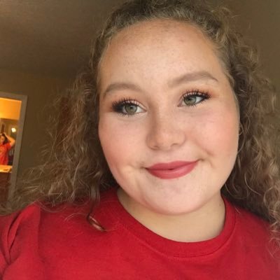 camillaisabel_'s profile picture. Friends Show Choir • BHS '20