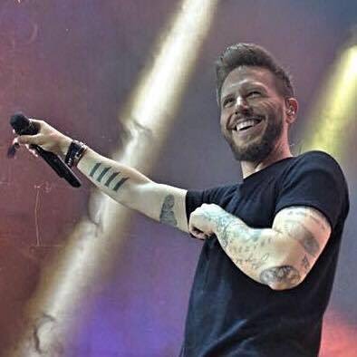 Sede del Club de Fans Nadie Se Va a Marchar de @NoelSchajris | Correo de contacto: nadiesevamty@gmail.com | IG: nadiesevamty