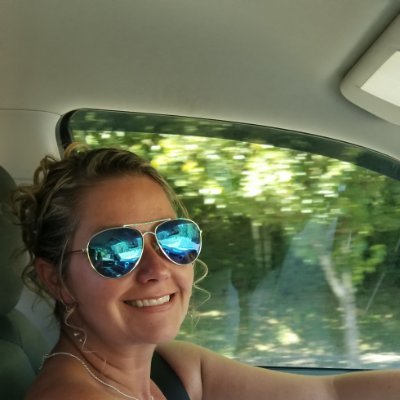 angie_mode's profile picture. 