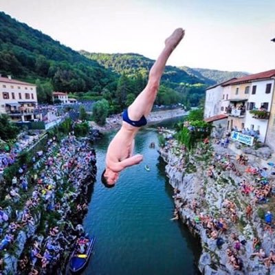 🐂 RedBull Cliff Diver / 🏴󠁧󠁢󠁷󠁬󠁳󠁿 Commonwealth Diver 👻 aidantheslop / Instagram ~ aidan_heslop