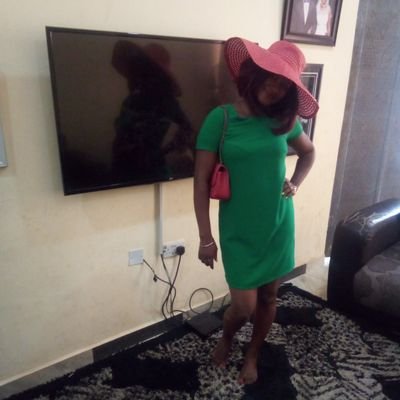 AiguhLinda's profile picture. Brave
A small woman with an Awesome God, 
#suicide is never an option people#