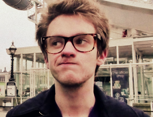Follow to get news about youtuber and musician Alex Day! This is his website: http://t.co/Mk1Uja23fN