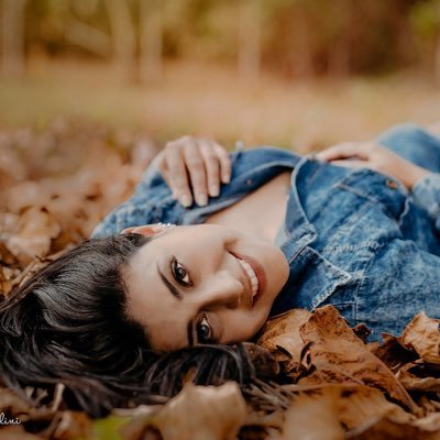 mimicaam's profile picture. 