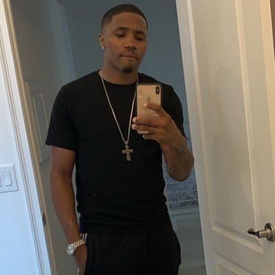 #Filth™️ Content Creator 💪🏾 POV Gawd 🤩🤳🏾 Model 💰 Aspiring Talent. I Make High Quality Shit 🎥 18+ ONLY 🔞 #STRAIGHT iSellVids