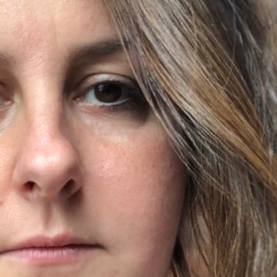 _Plomer's profile picture. estoy cansada •contadora•