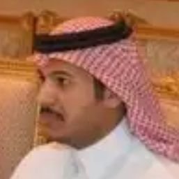 يطيح واقف راعي الطيب لو طاح ويبقى رصيده فالشدايد يشيله وعفيت نفسي لاجل يعتز قدري الا الكرامة ماتجي من عطا الغير { لاتفخر بمجدن لست فاعله}