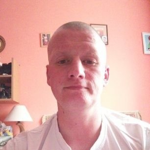 piotrekprusski1's profile picture. Wesoły szczery życzliwy potrafiący wybaczyć błędy czuły lecz niestety SAMOTNY 😟