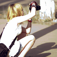 neko_Alicia's profile picture. A miror,a red lighting candle , me and my soul.