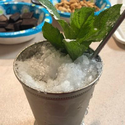 degdynamo's profile picture. Amateur Mixologist!