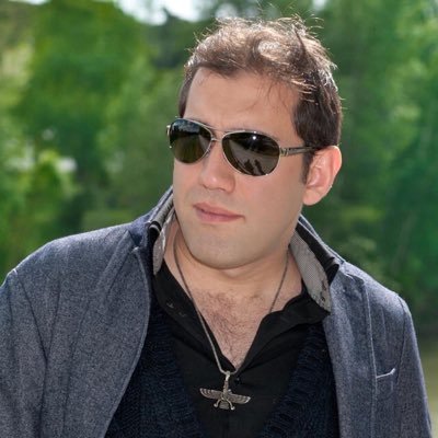 BabakEsmaeili12's profile picture. I’m Designer & Trader ; https://t.co/2zDXXchbTP #zil 369