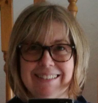 clarenewell3's profile picture. Resolutely anti-tribal, definitely left, green leaning, slightly obsessed with Brexit and  UK politics in general. Wife, Mum, dog owner, all in lovely Hampshire