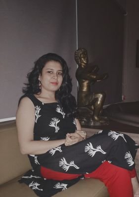 Tech Geek || Digital Marketing expert || Associate - Digital Marketing at TechGenyz || Dance lover