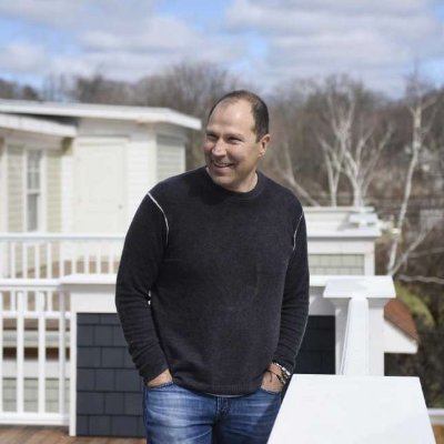 Catholic , Husband , Father of 4 Men , Real Estate Developer, , Chairman and CEO Majic Development Group , America First , Advisor https://t.co/PjD31hAP07🙏🏼🇺🇸🇺🇸