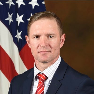 Civilian Aide to the Secretary of the Army (CASA). Former Army CPT, West Point graduate. Hoops coach at CCA. Likes, follows, retweets do NOT = endorsement