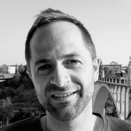 jbaldogarcia's profile picture. un admirador, un esclavo, un amigo, un siervo.