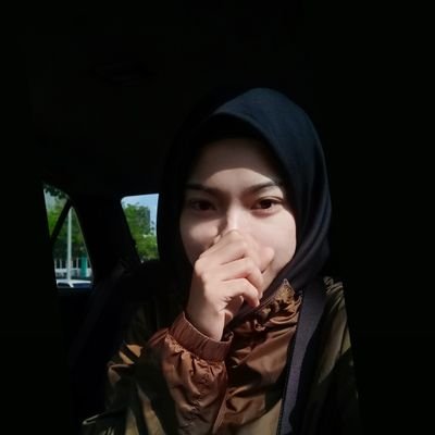 azie_azman's profile picture. THINK LIKE A QUEEN💃
ORDINARY PERSON💄
JOHOREAN 🐅