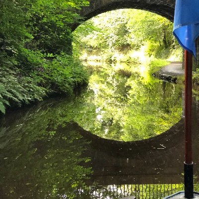 Writer & blogger. Love photography enjoying life at MY pace. Smile, love & laugh every day. Enjoy life. https://t.co/zNyYdfkb65